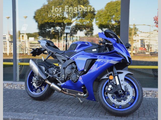 yamaha - r1