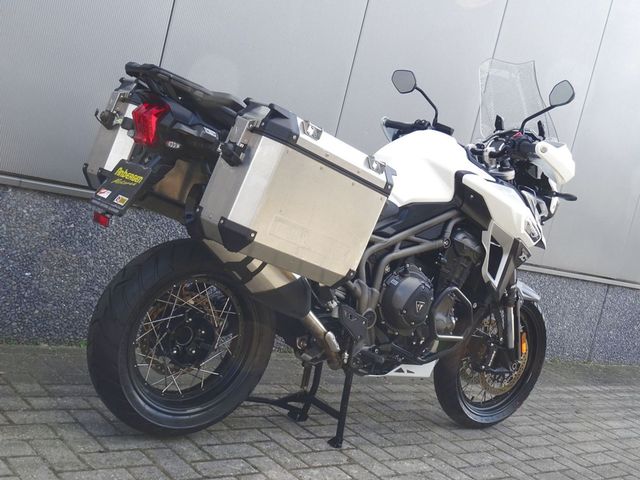 triumph - tiger-1200-xcx