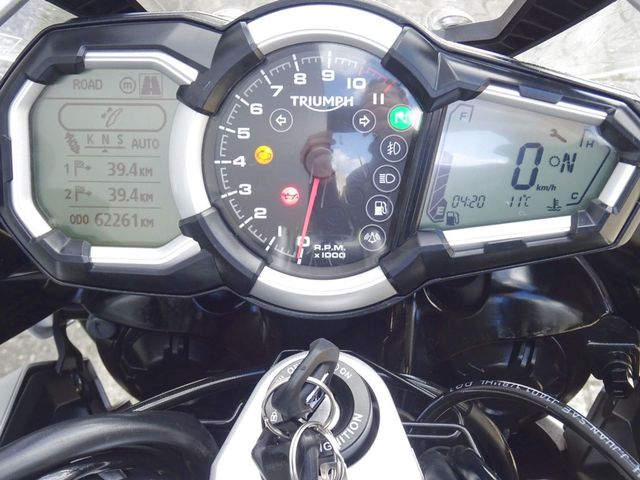 triumph - tiger-1200-xcx