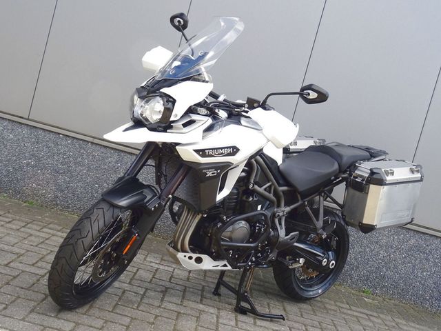 triumph - tiger-1200-xcx