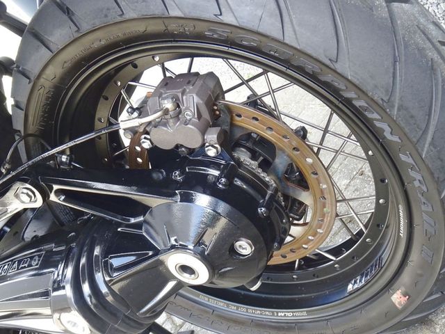 triumph - tiger-1200-xcx