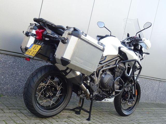 triumph - tiger-1200-xcx