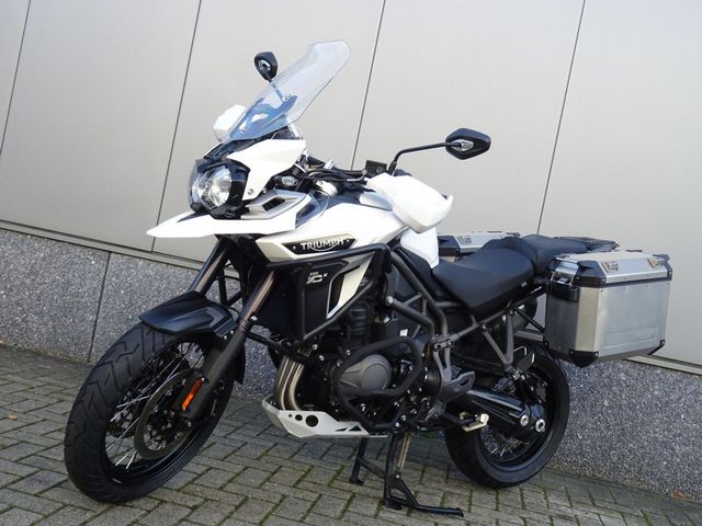 triumph - tiger-1200-xcx