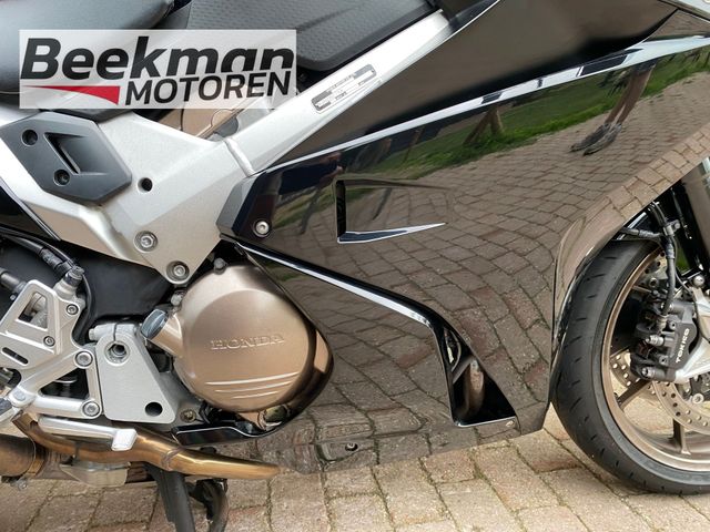 honda - vfr-800