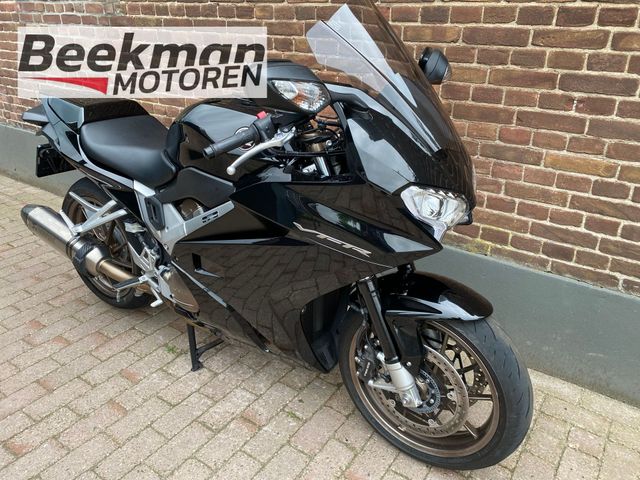 honda - vfr-800
