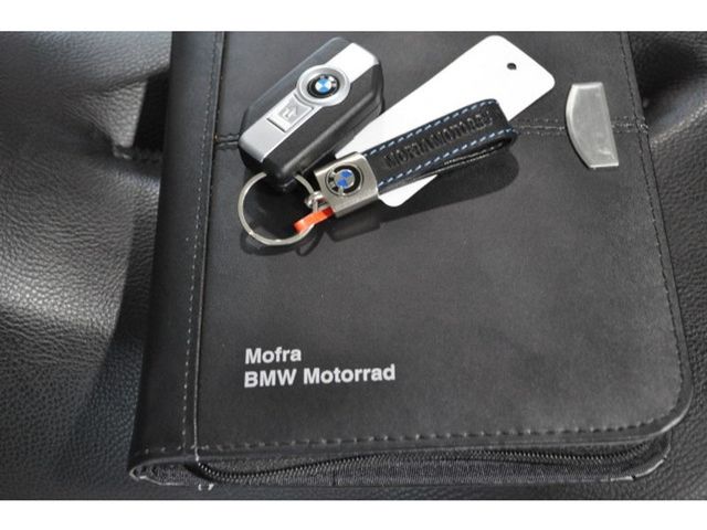 bmw - r-1250-rt