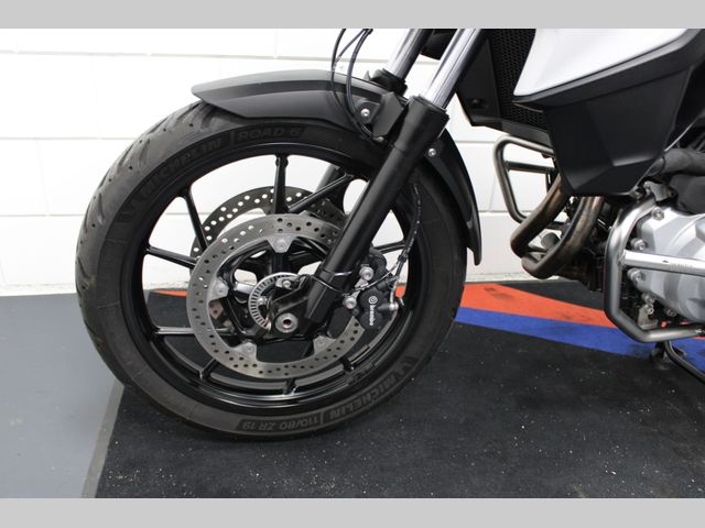 bmw - f-750-gs