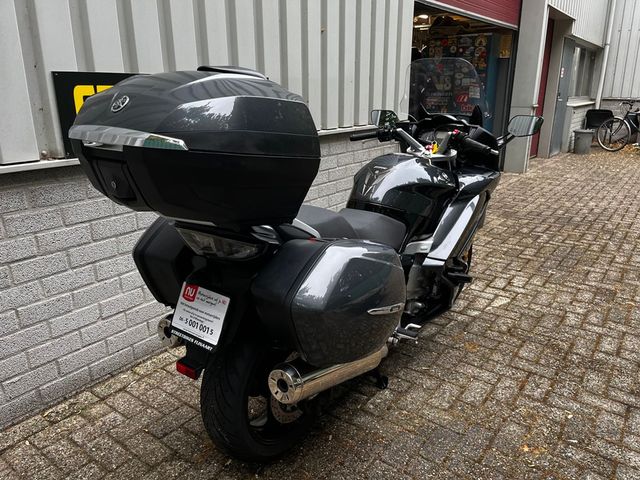 yamaha - fjr-1300
