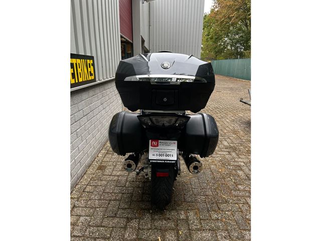 yamaha - fjr-1300