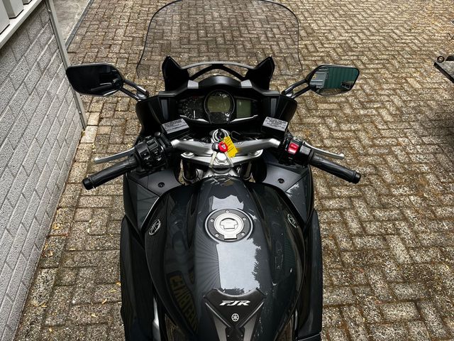 yamaha - fjr-1300