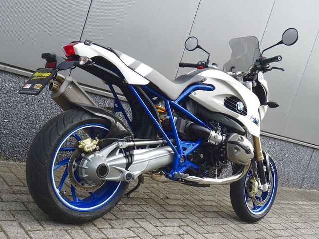 bmw - hp-2-megamoto