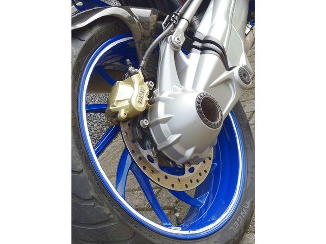 bmw - hp-2-megamoto