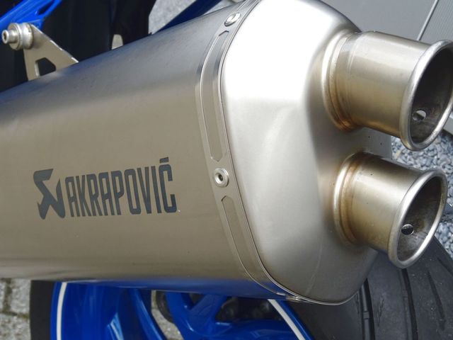 bmw - hp-2-megamoto