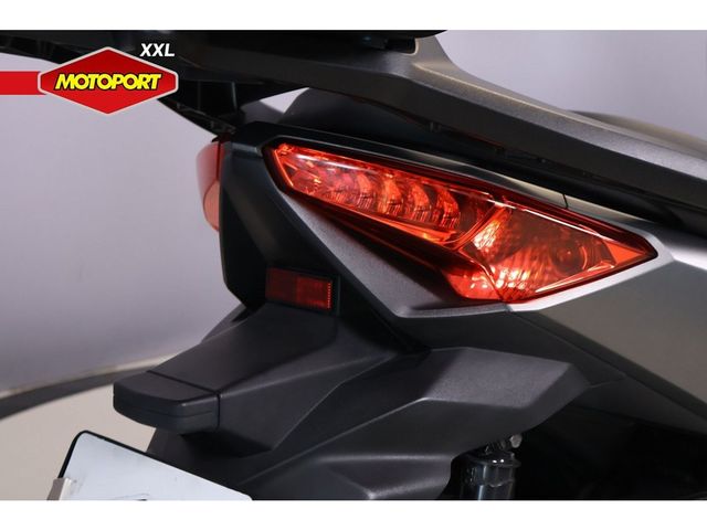 yamaha - x-max-400