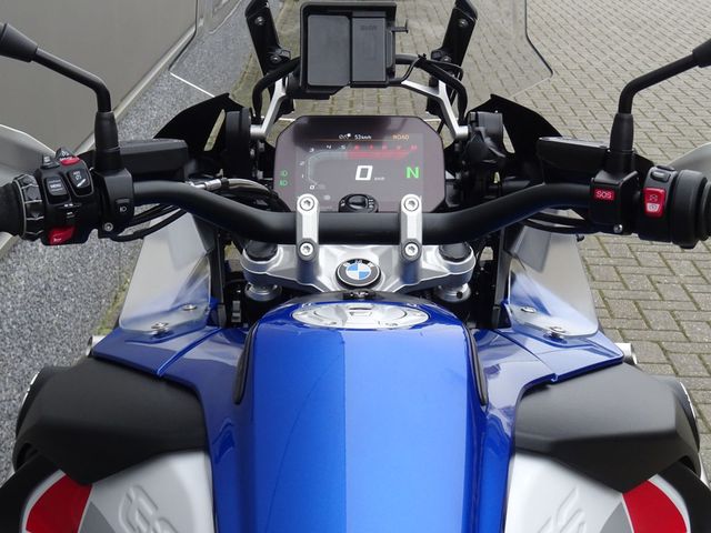 bmw - r-1250-gs-adventure