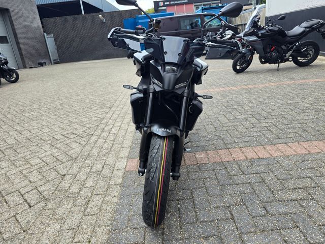 yamaha - mt-09