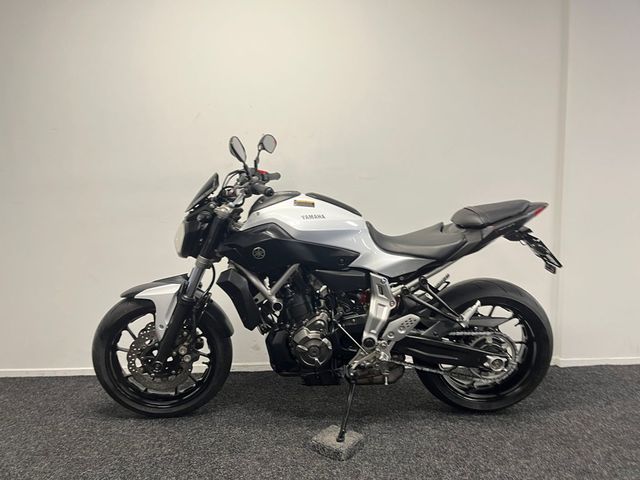 yamaha - mt-07-abs