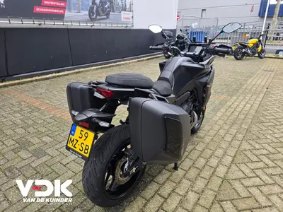 YAMAHA TRACER 7 GT Y-AMT – foto 4