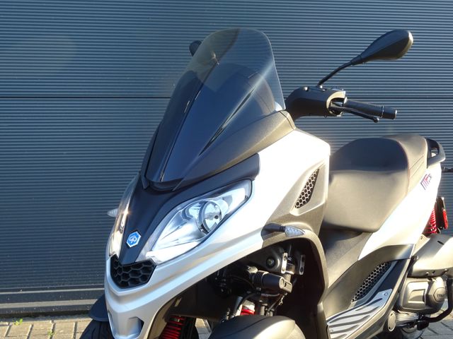 piaggio - mp3-300-hpe-sport