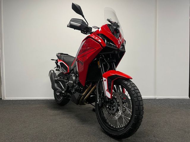 moto-morini - x-cape