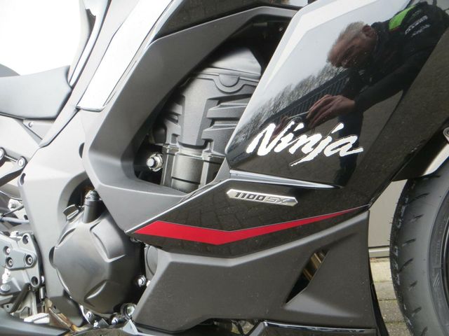 kawasaki - ninja-1100-sx