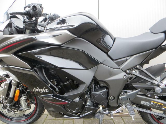 kawasaki - ninja-1100-sx
