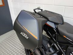 KTM 1290 Super Duke GT 2024 nieuw – foto 6 van 11