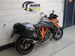 KTM 1290 Super Duke GT 2024 nieuw – foto 2 van 11