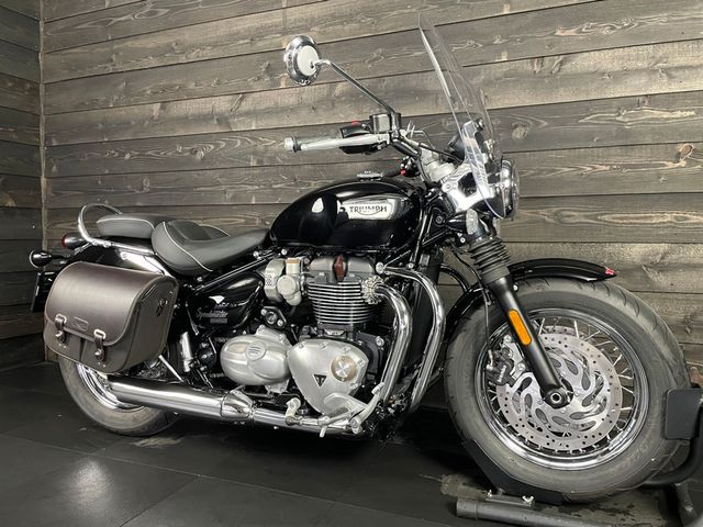 triumph - bonneville-speedmaster