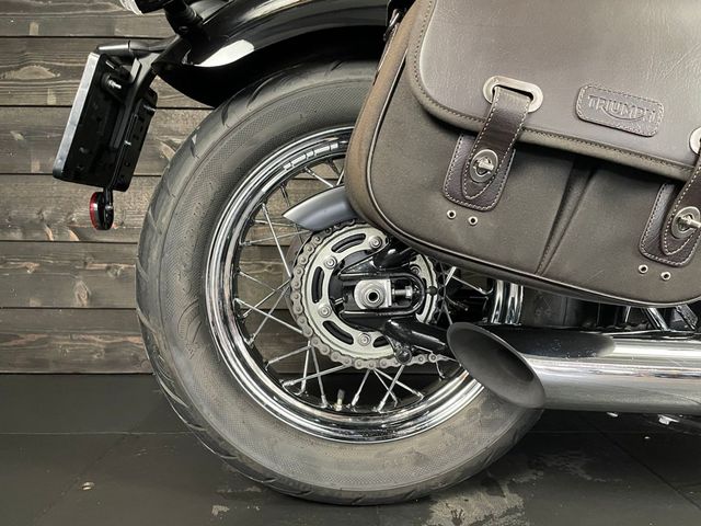 triumph - bonneville-speedmaster