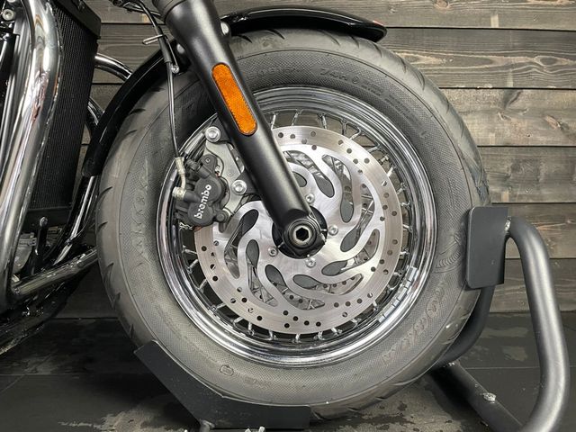 triumph - bonneville-speedmaster