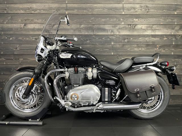 triumph - bonneville-speedmaster