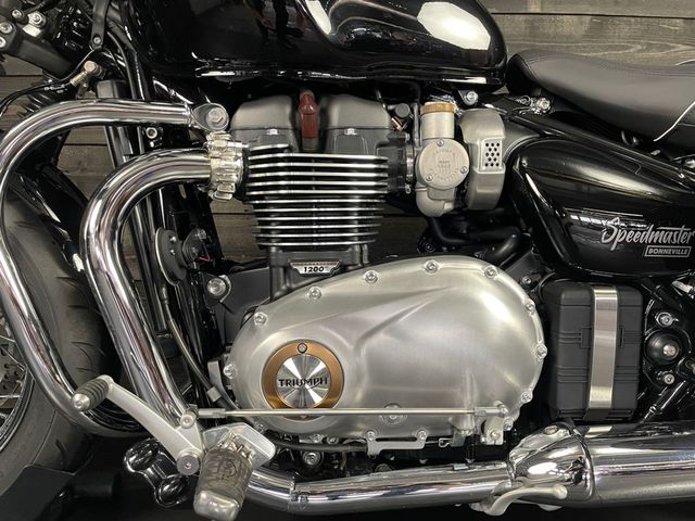 triumph - bonneville-speedmaster