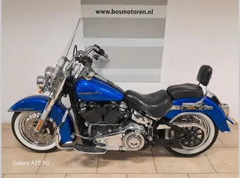 Harley-Davidson Softail Deluxe Flstni 2018 occasion