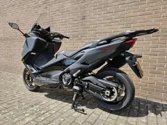 Yamaha T-MAX XP 560 A Tech max 2022 occasion – foto 10 van 14