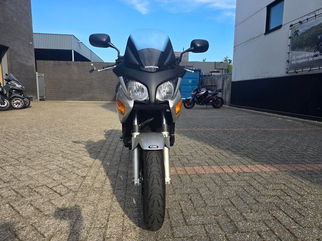 honda - cbf-600-s-abs