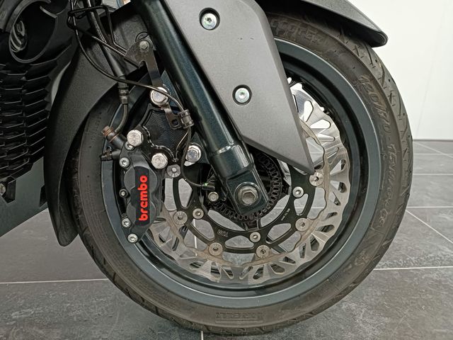 yamaha - x-max-300-abs