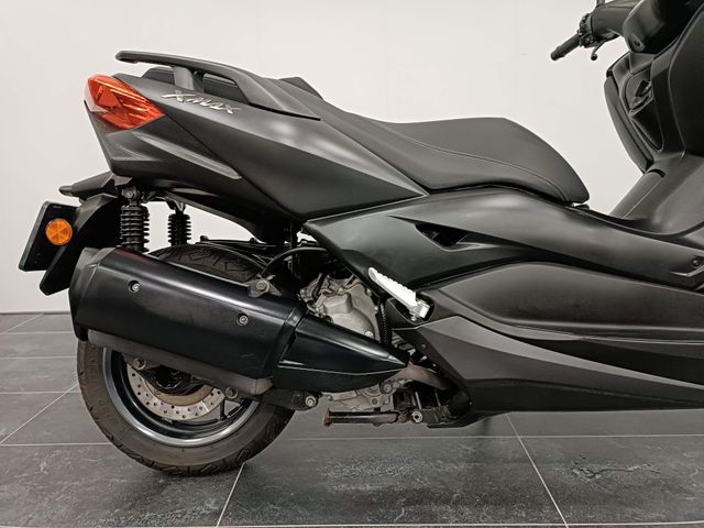 yamaha - x-max-300-abs