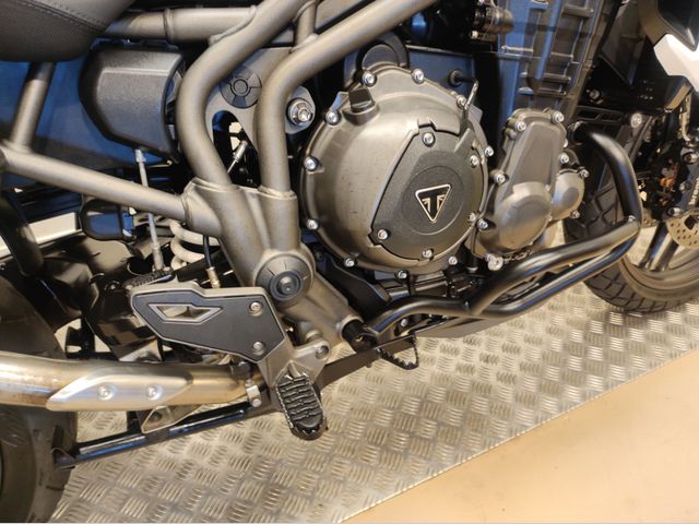 triumph - tiger-1200-xrt