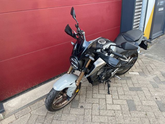 honda - cb-125-r