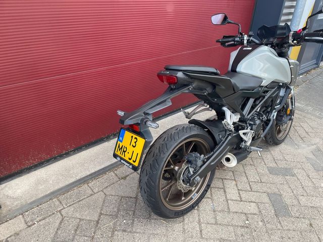honda - cb-125-r