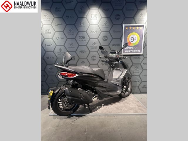 piaggio - new-beverly-s-400-hpe