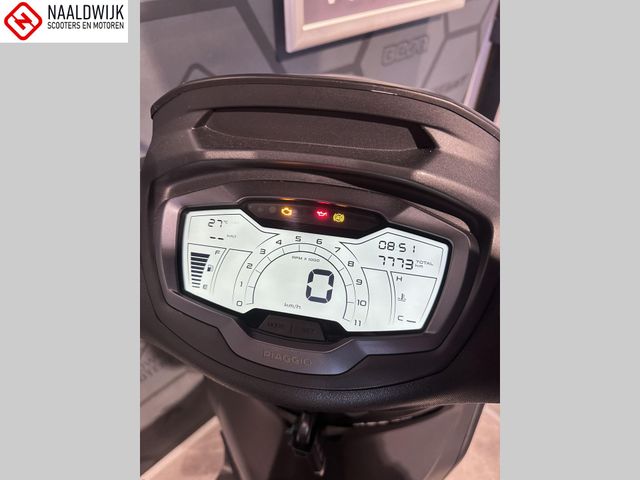 piaggio - new-beverly-s-400-hpe