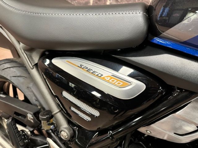 triumph - speed-400