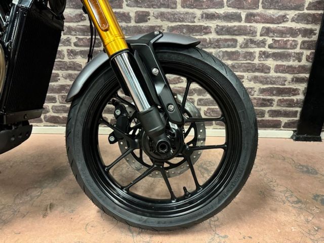 triumph - speed-400