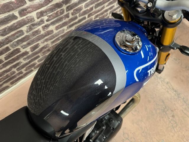 triumph - speed-400