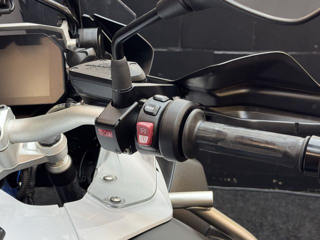 bmw - r-1200-gs-adventure