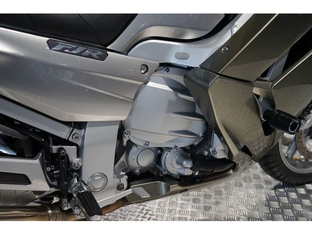 yamaha - fjr-1300-a