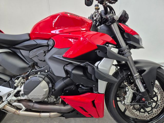 ducati - streetfighter-v2
