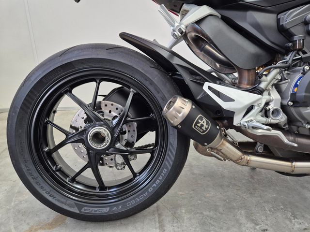 ducati - streetfighter-v2